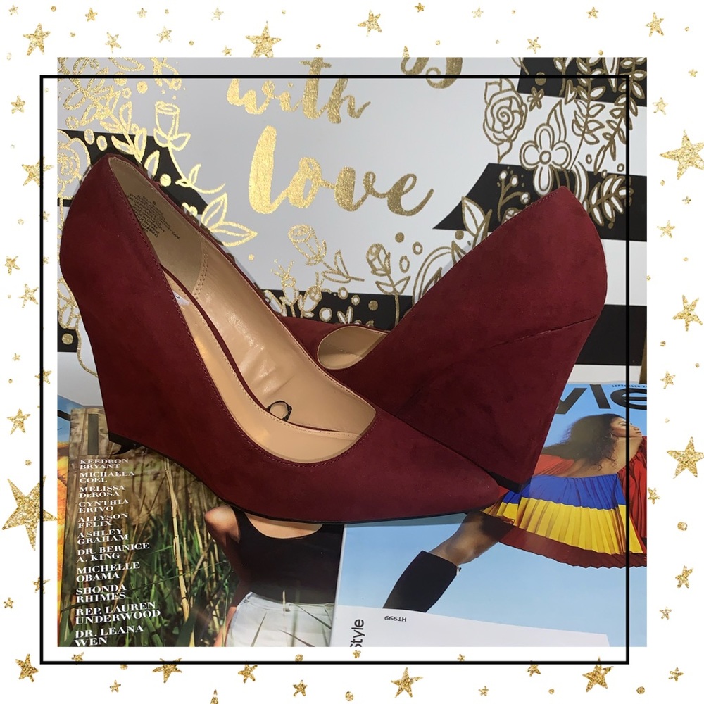 “Express” Yourself in these wine / burgundy heels.